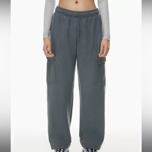 Aritzia TNA Cozy Fleece Mega Cargo™ Sweatpant